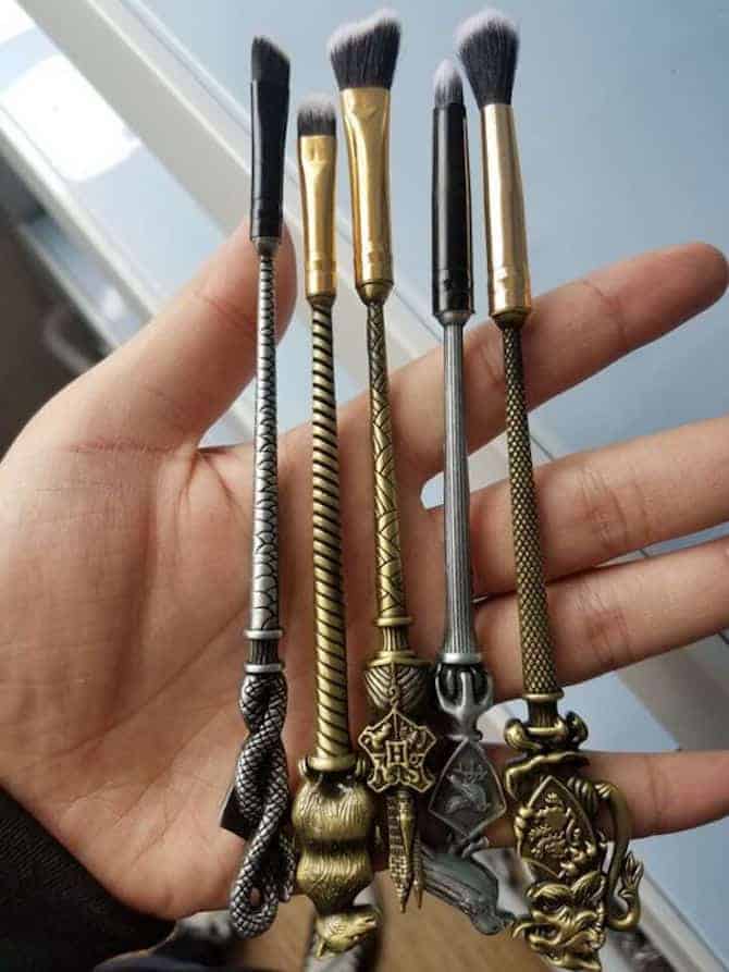 pincéis diferentes pincéis diferentes