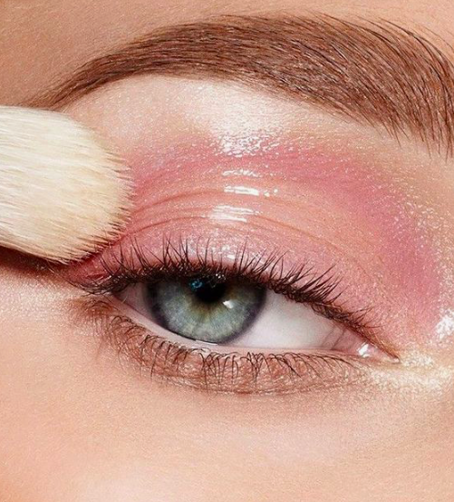 Glossy eyes como usar essa tendência que está bombando