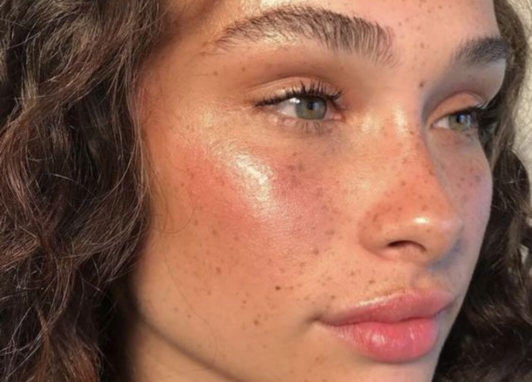 Maquiagem Clean Girl: Alerta tendência